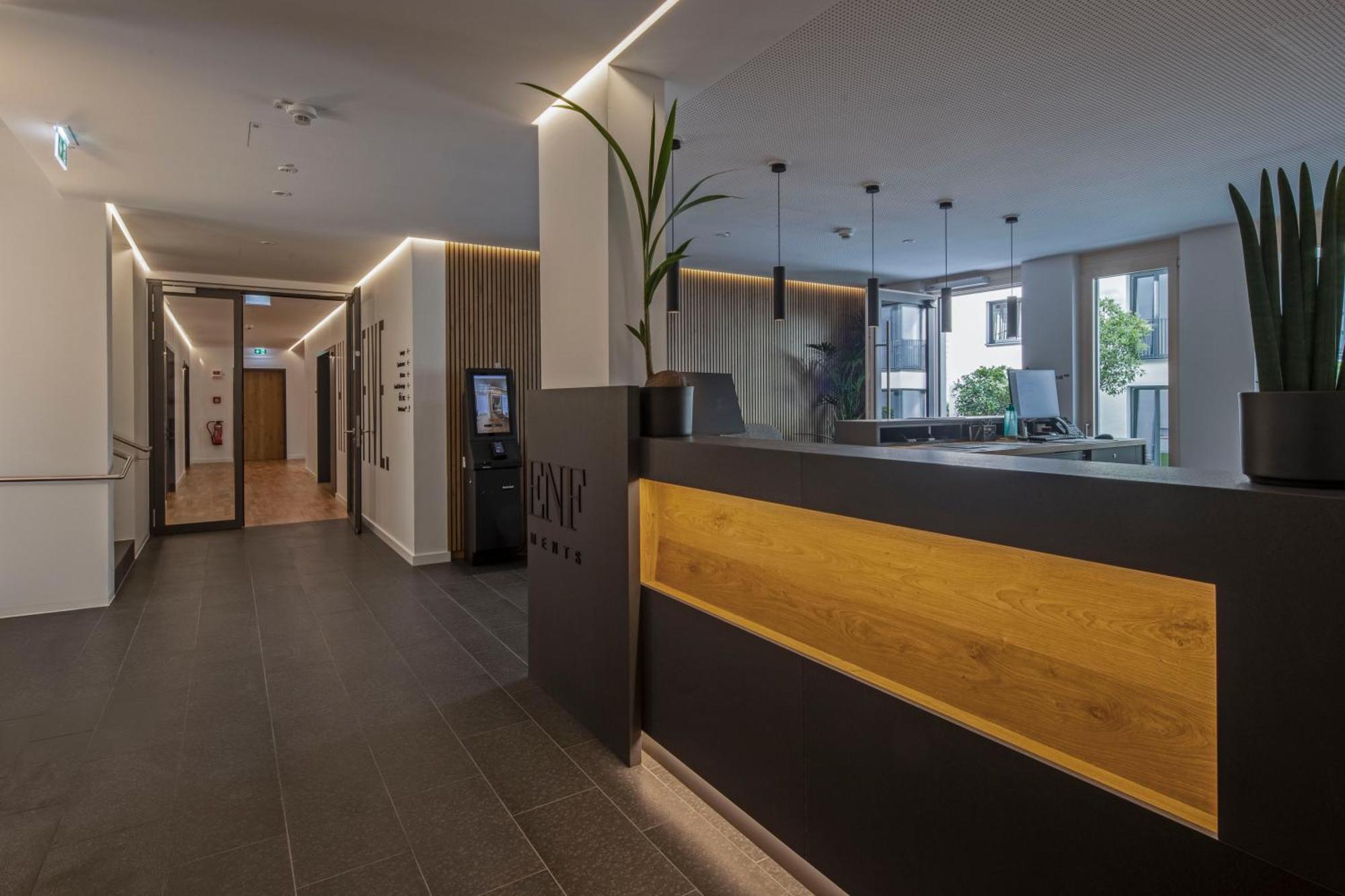 B5 Aparthotel *