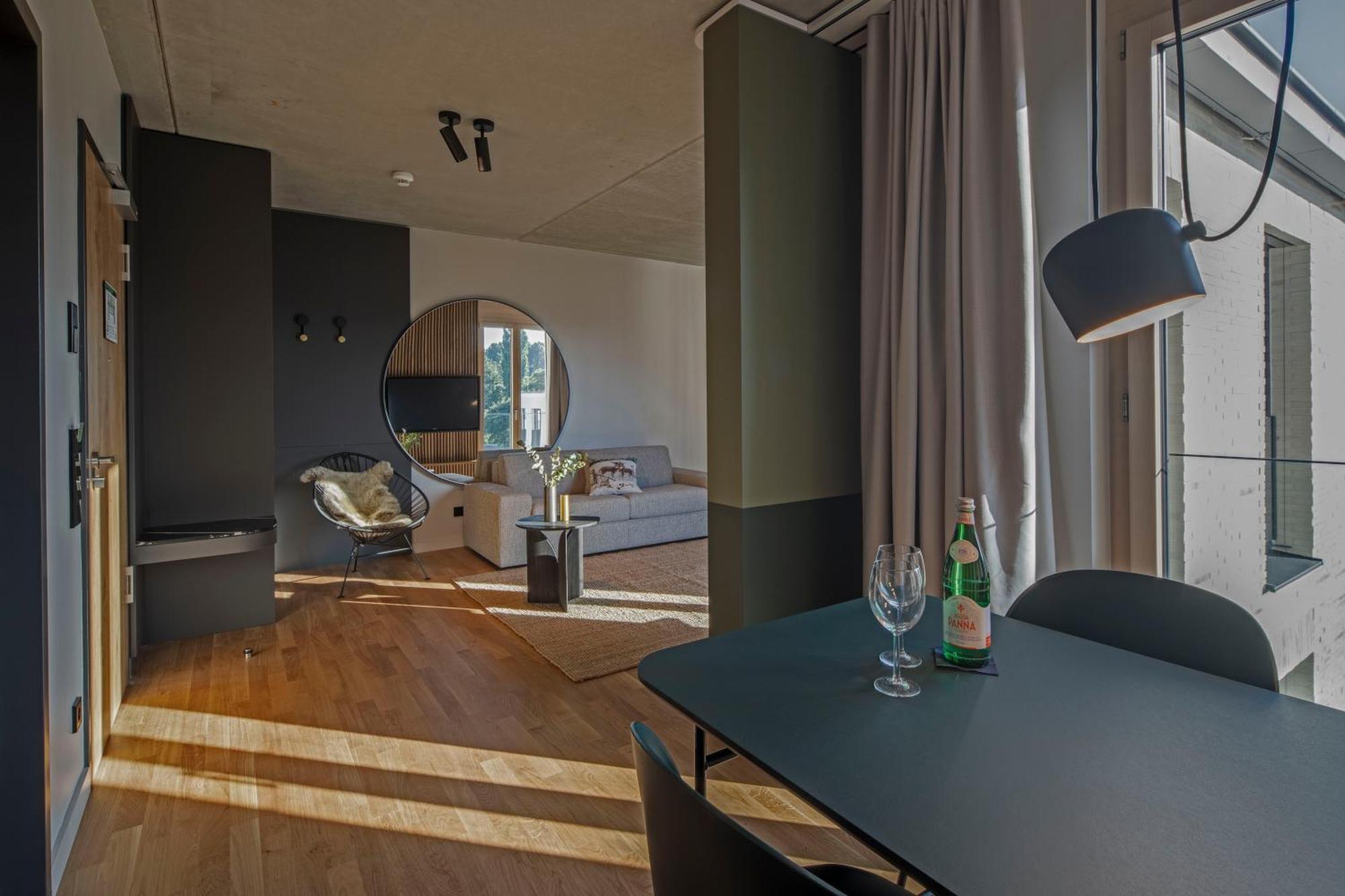 B5 Aparthotel