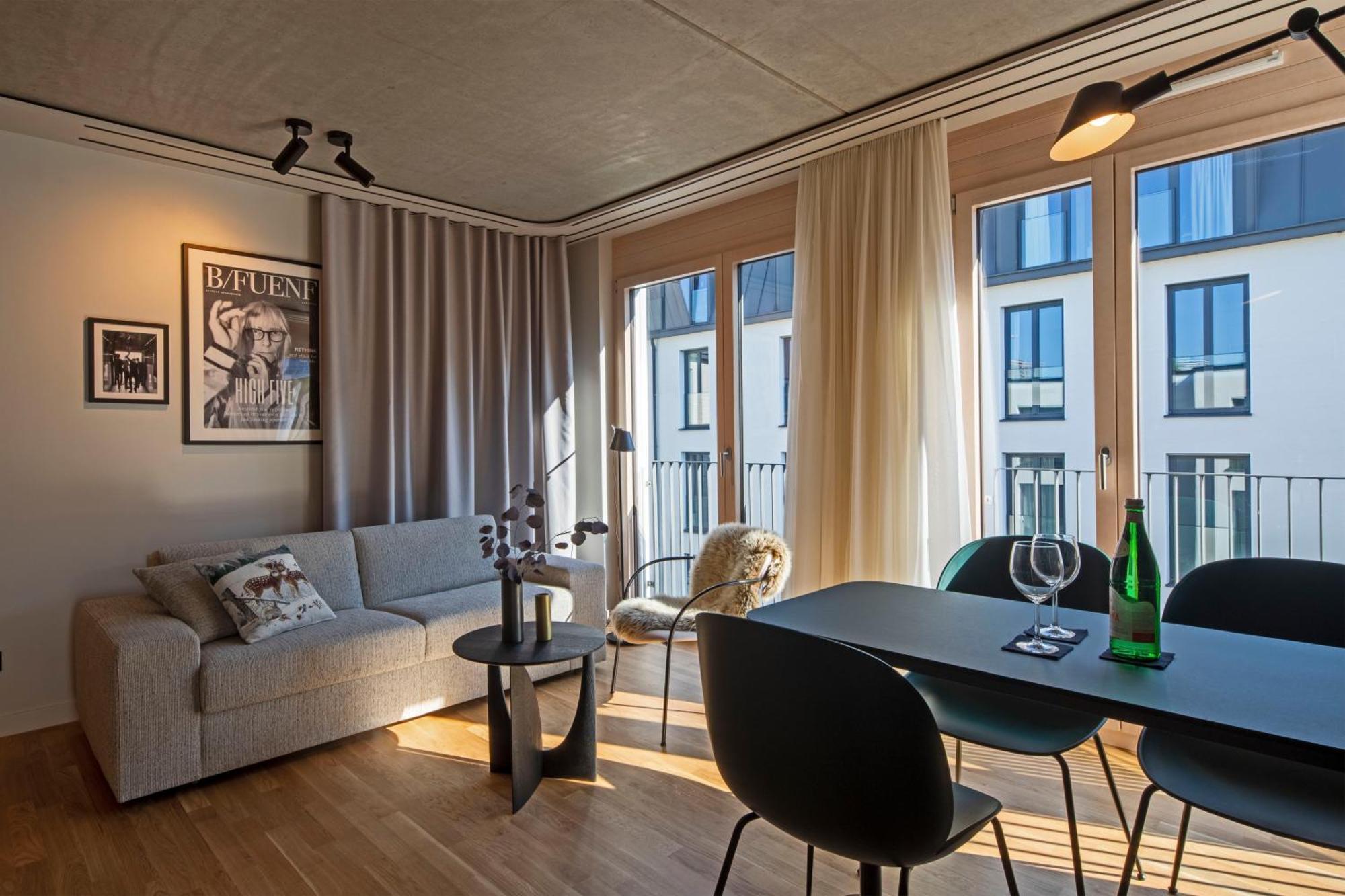 B5 Aparthotel